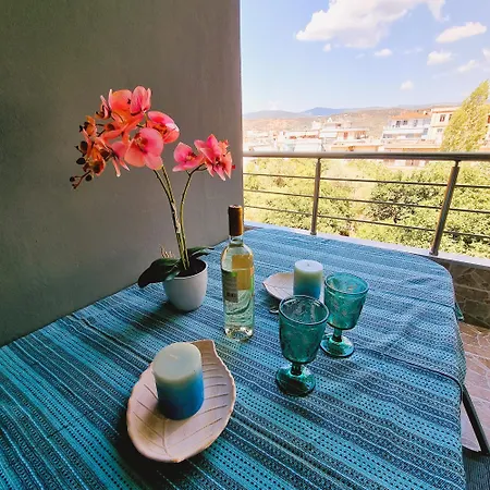 Estrella アパート スパルティ